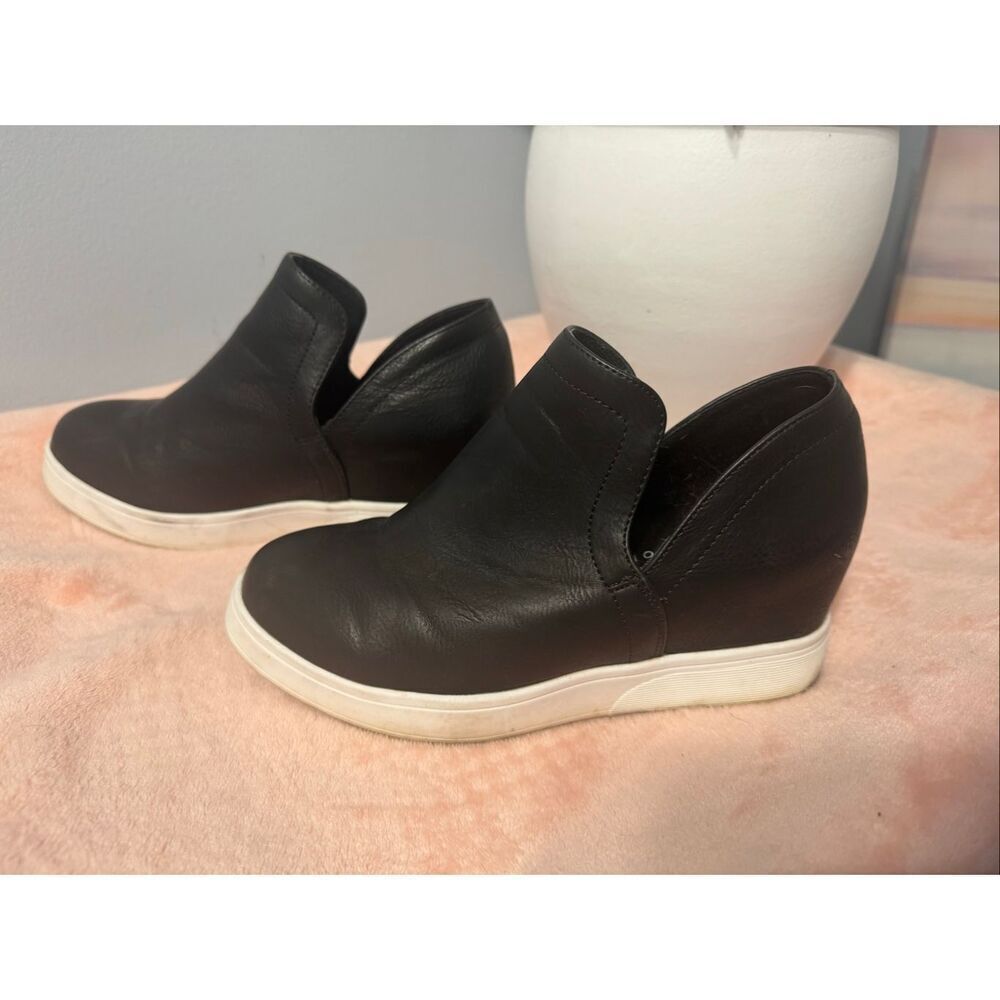 Journee Collection Women's Cardi Wedge Slip-on Sneaker Booties Black Sz 8